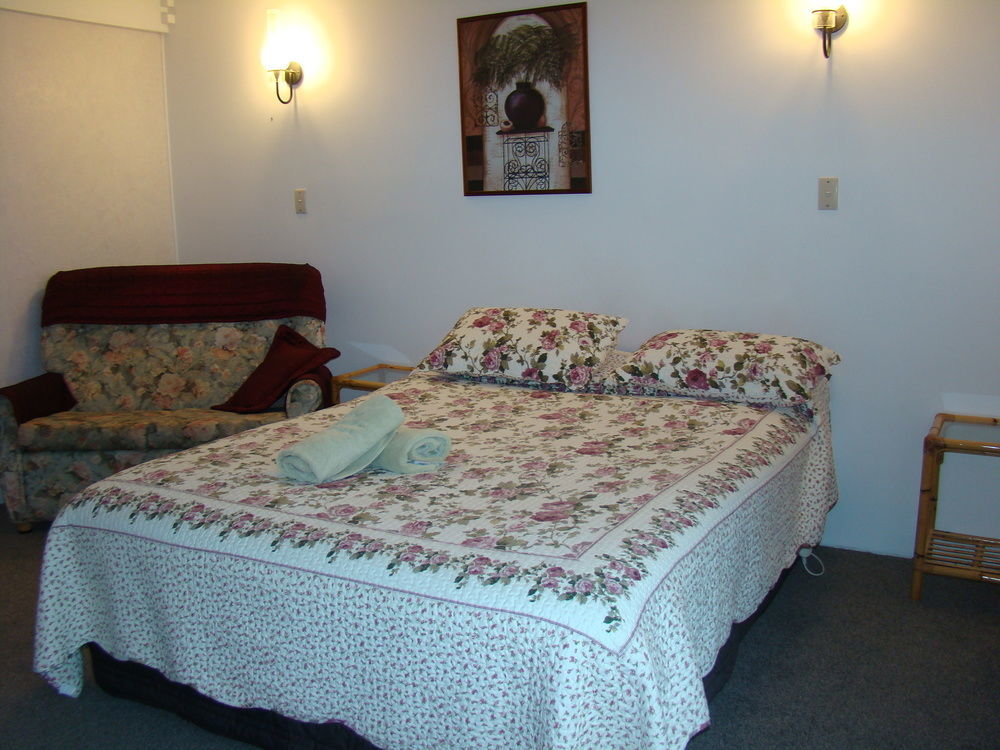 Avalon Motel Thames - Wenzel Motels ภายนอก รูปภาพ